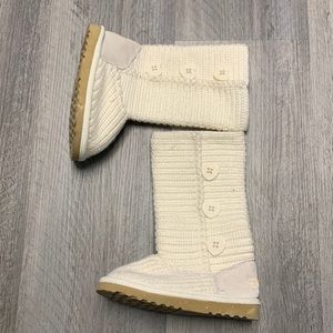 Little girls cream color boot